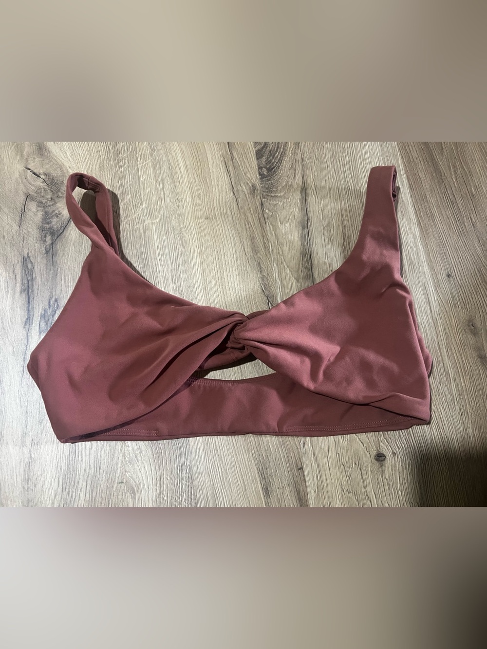 BuffBunny Twist Front Sports Bra in Mauve